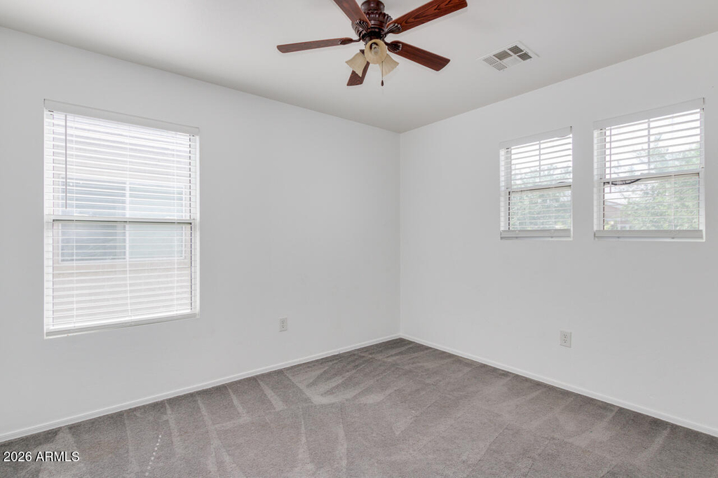 4230 E Windsor Drive - Photo 19