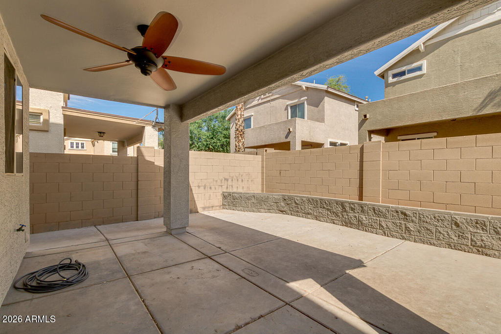 4230 E Windsor Drive - Photo 32