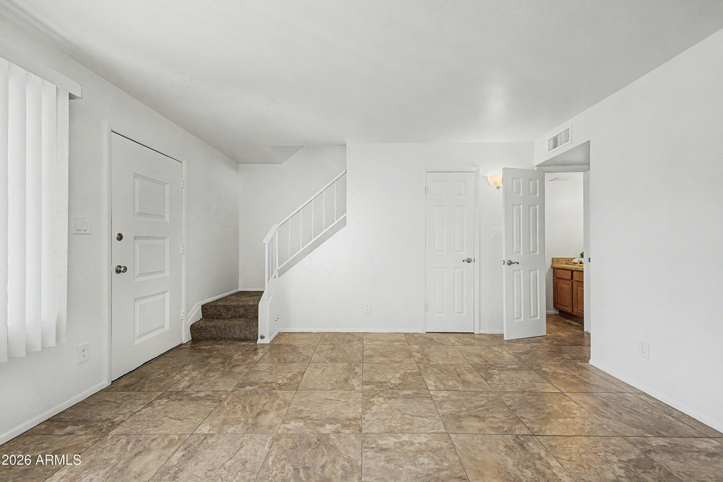 8510 E Montebello Avenue - Photo 10
