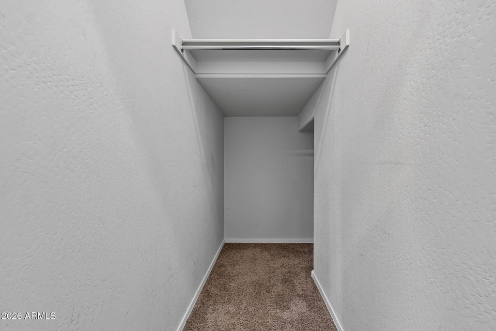 19296 W Adams Street - Photo 31