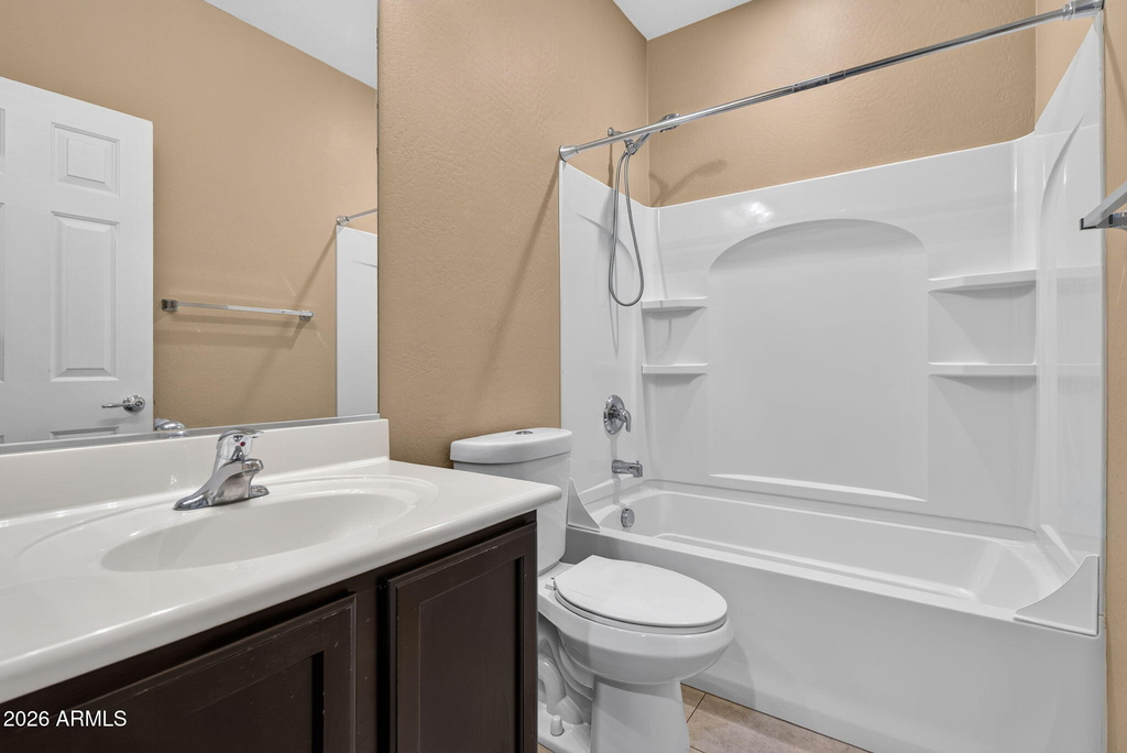 19296 W Adams Street - Photo 11