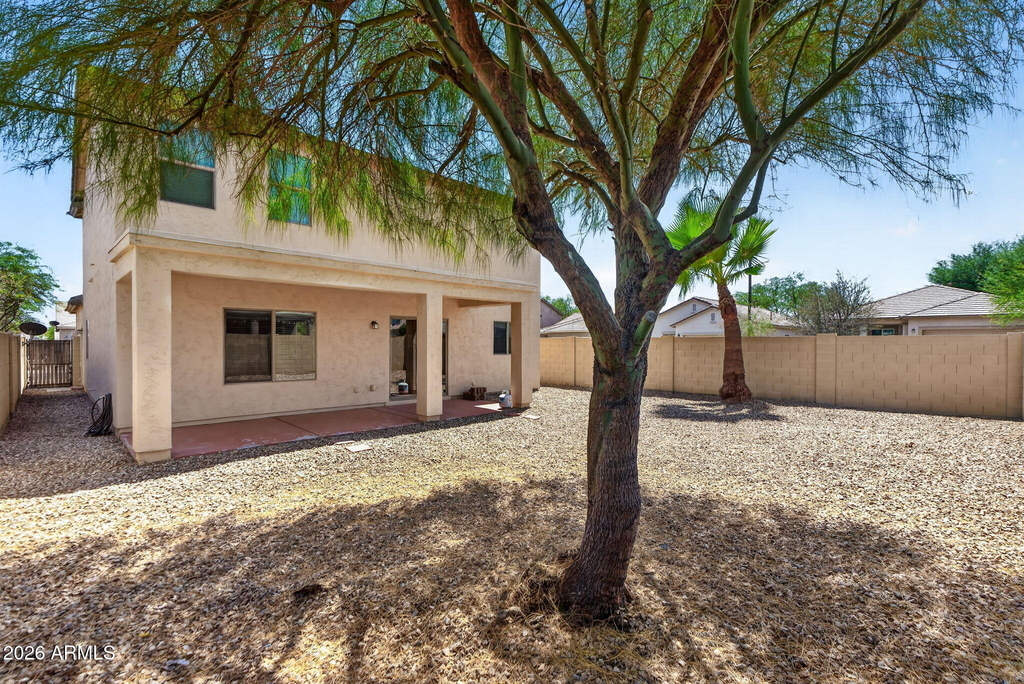 19296 W Adams Street - Photo 36