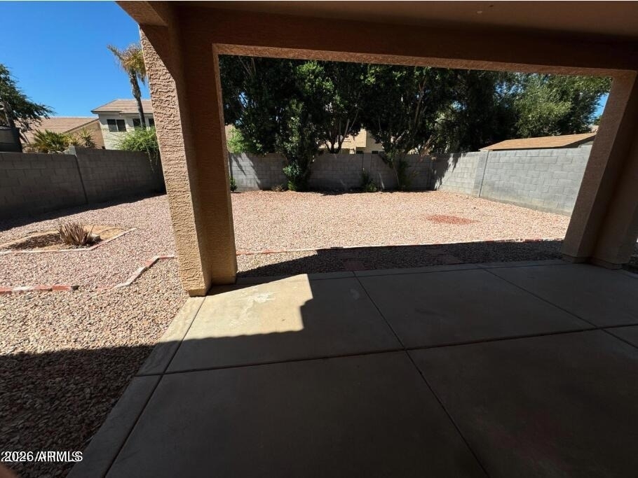 1470 W Armstrong Way - Photo 34