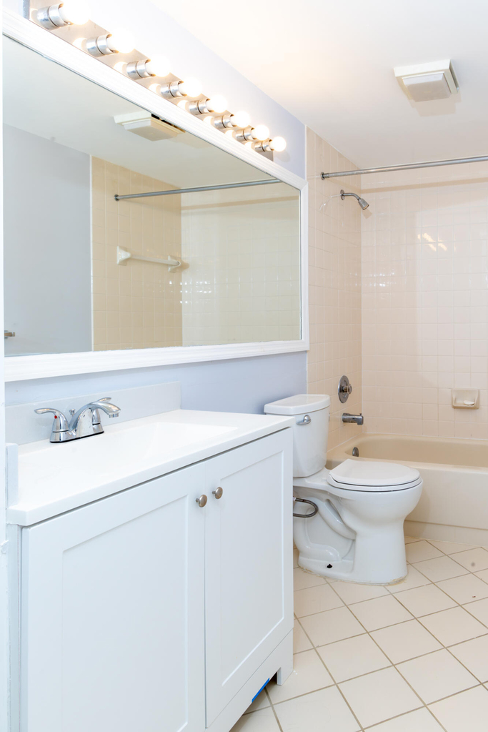 7406 74th Way - Photo 29