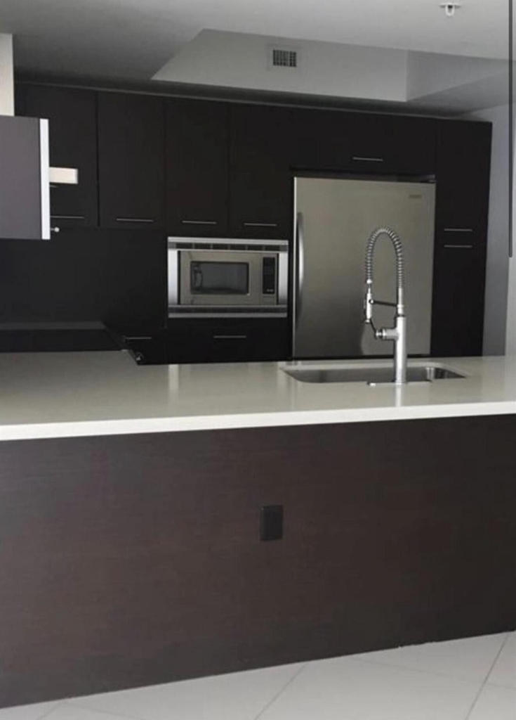 250 Sunny Isles Boulevard - Photo 4