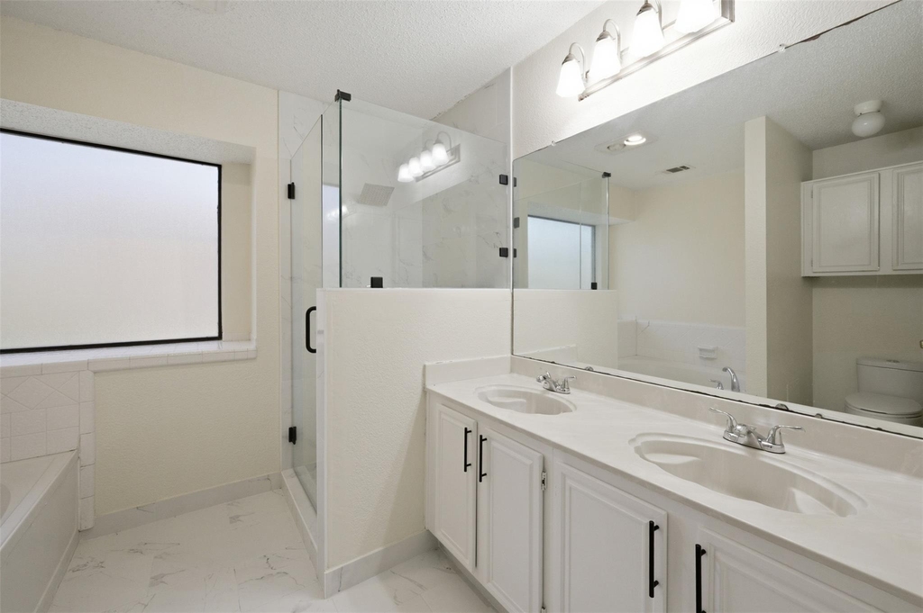 5406 Blue Cove Drive - Photo 18