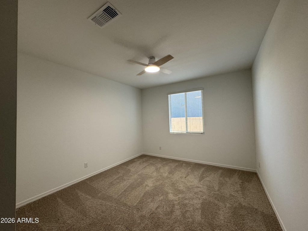 7606 W Smoketree Drive - Photo 9