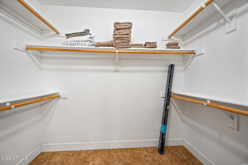 3659 W Elgin Street - Photo 33