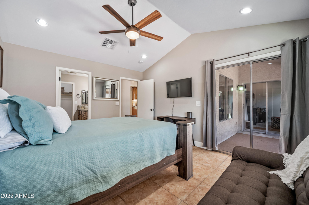 3659 W Elgin Street - Photo 28