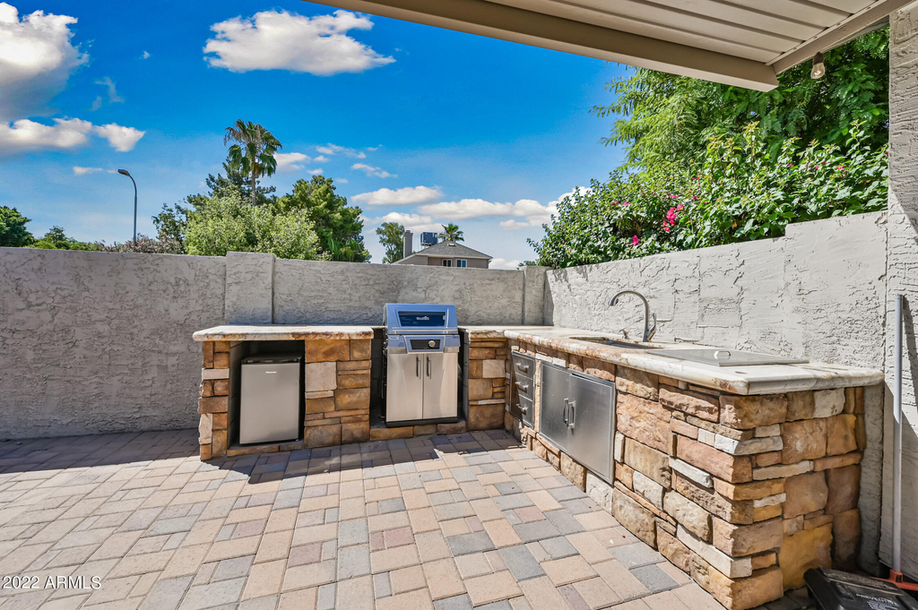 3659 W Elgin Street - Photo 44