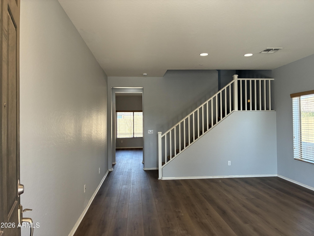 928 E Randy Street - Photo 3
