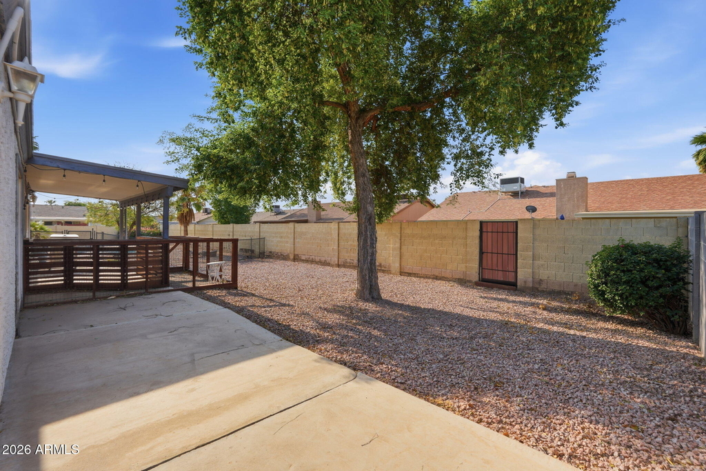1735 E Stephens Drive - Photo 36