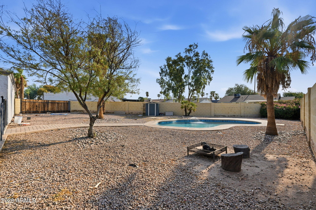 1735 E Stephens Drive - Photo 37