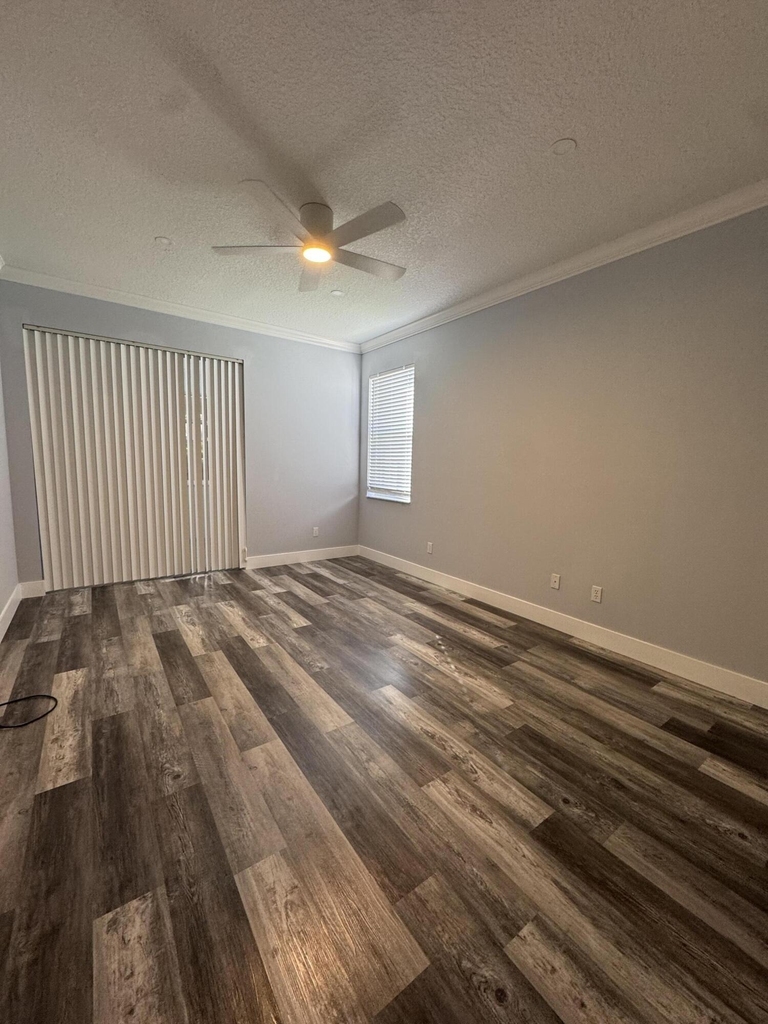 822 Nw Sorrento Lane - Photo 12