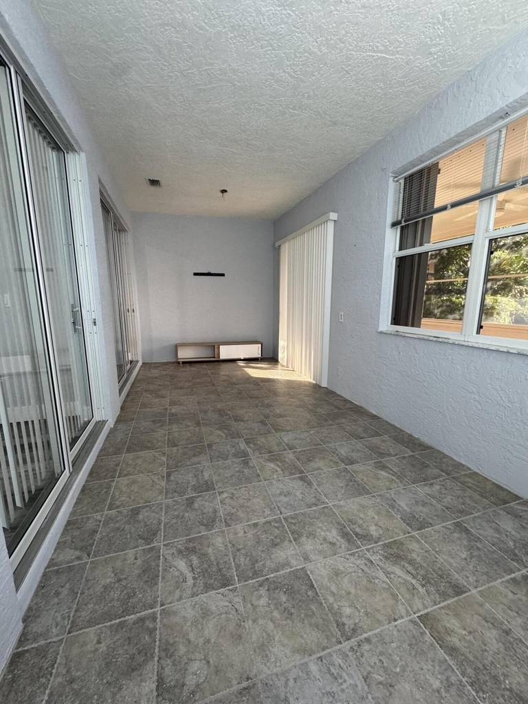 822 Nw Sorrento Lane - Photo 21