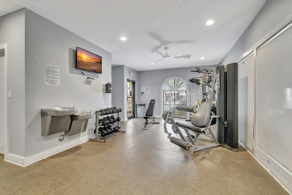 728 Executive Center Drive - Photo 24