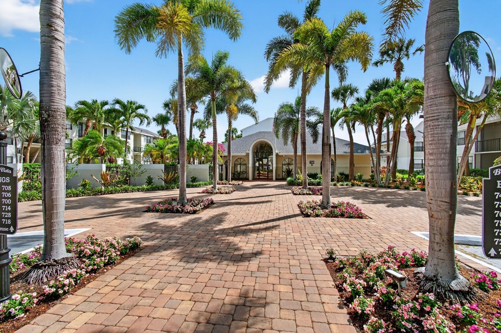 728 Executive Center Drive - Photo 28