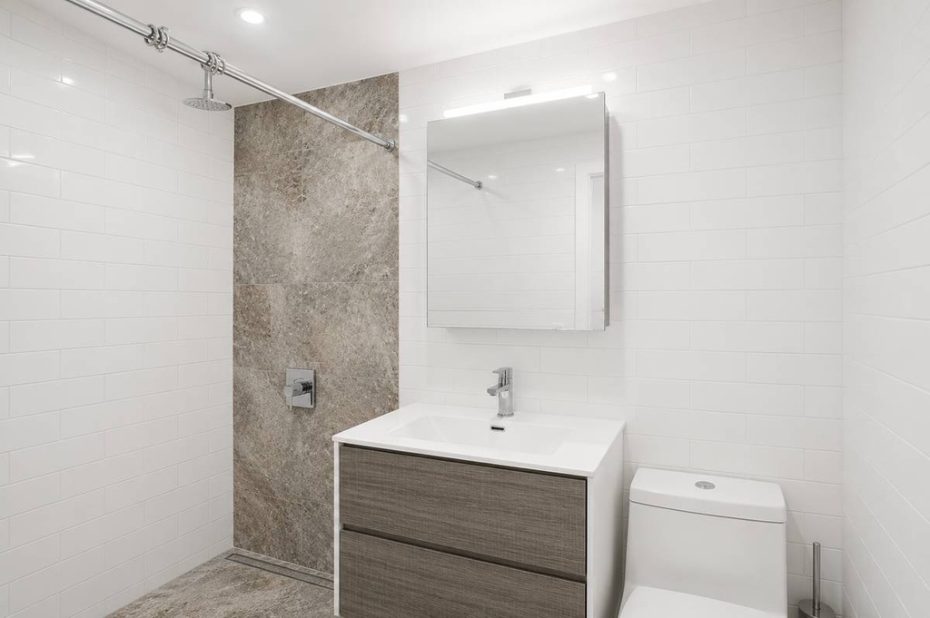 41 DE Sales Place - Photo 9