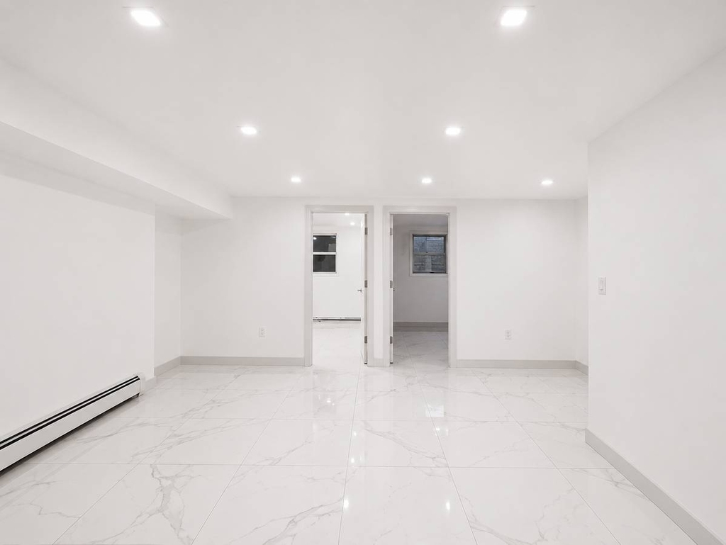 41 DE Sales Place - Photo 5
