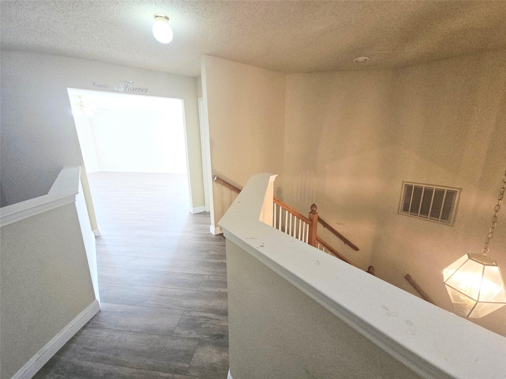4605 Buffalo Bend Place - Photo 16