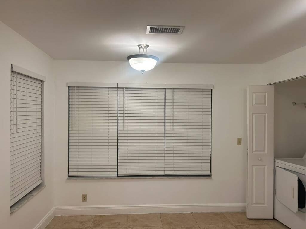 3370 N Pinewalk Drive N - Photo 20