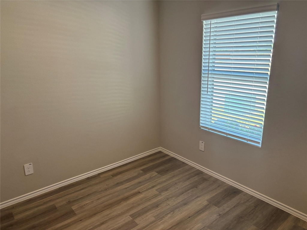 1612 Tin Roof Road - Photo 11