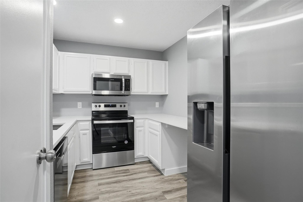1728 Hackamore Street - Photo 4