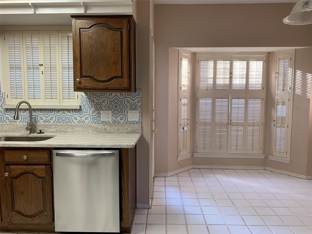 14333 Preston Road - Photo 8