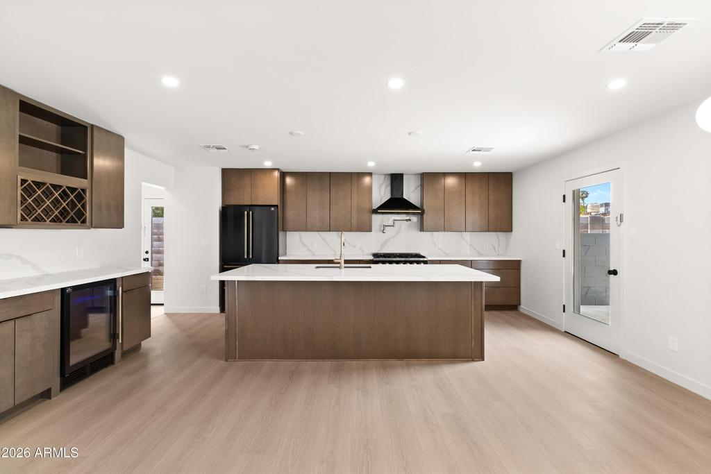 10010 N 29th Street - Photo 5