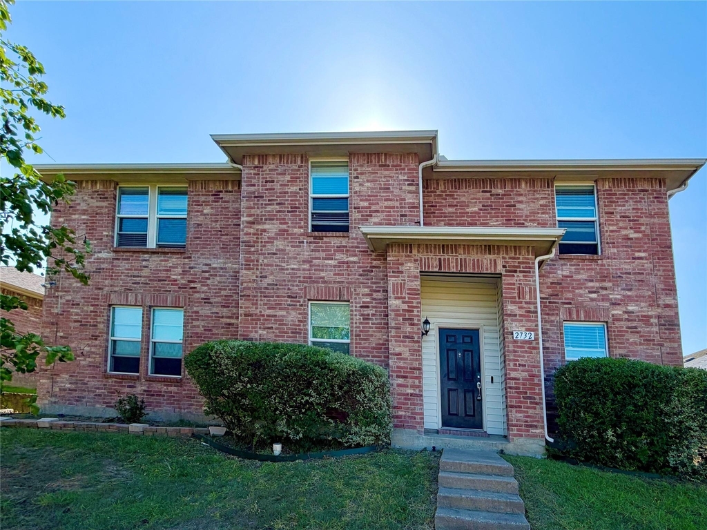 2732 Ingram Circle - Photo 0