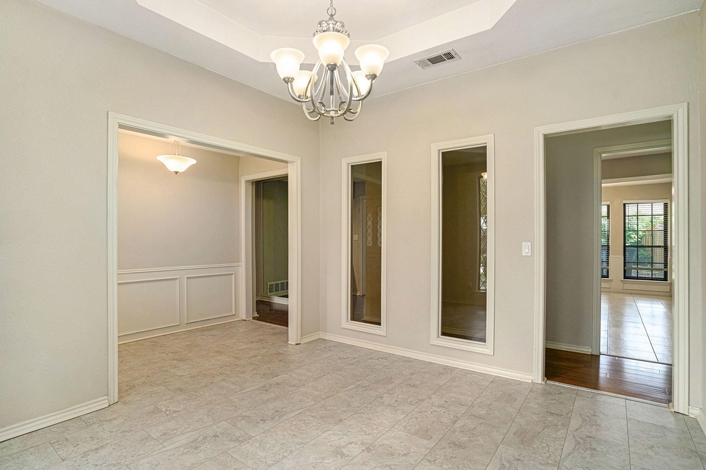 802 Pebblebrook Drive - Photo 8
