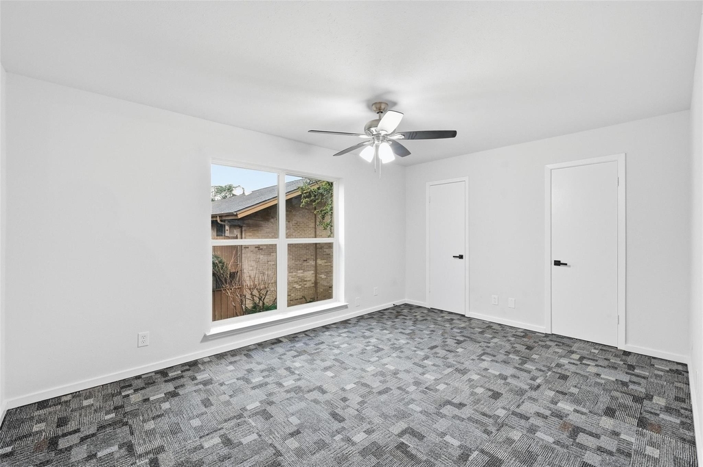 11410 Park Central Place - Photo 17