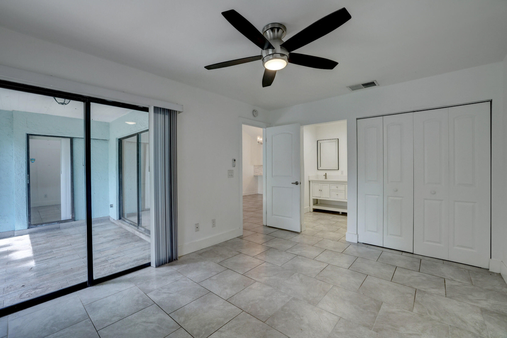 5770 Se Wilsie Drive - Photo 10