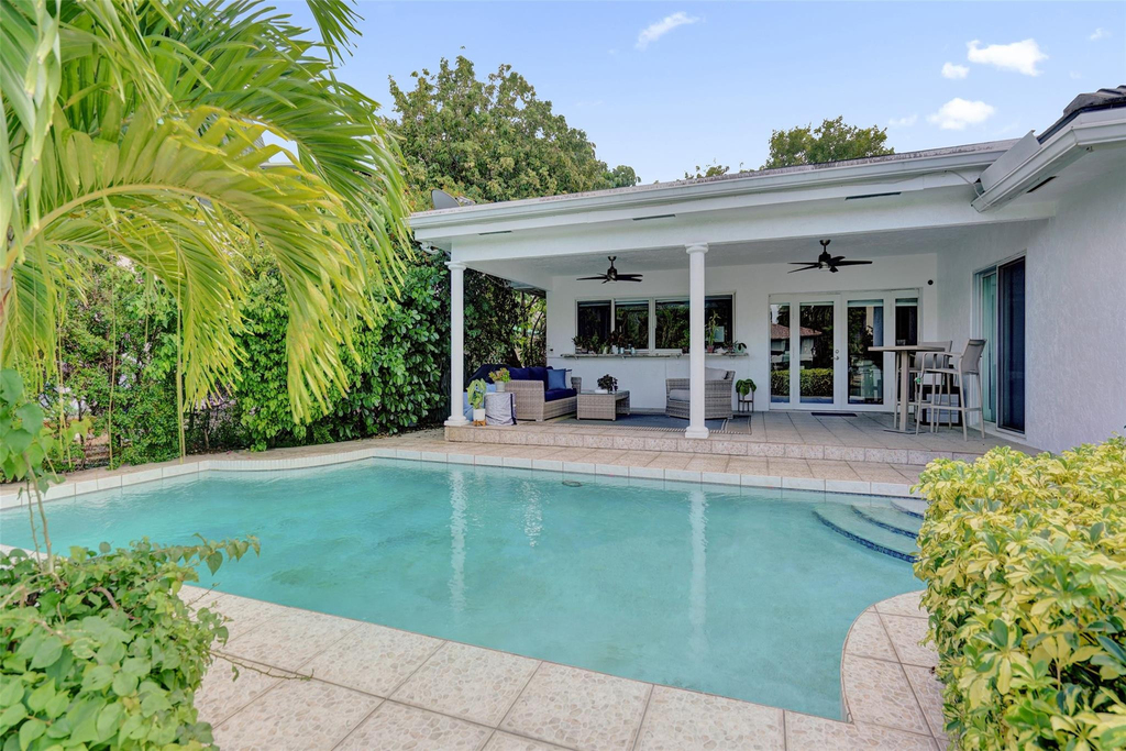 2427 Sea Island Drive - Photo 39
