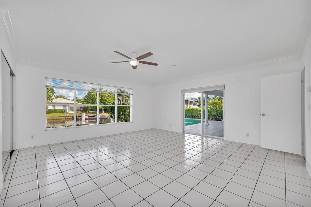 2427 Sea Island Drive - Photo 23