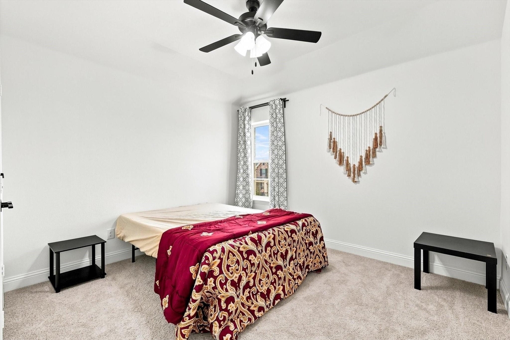 1717 Canals Drive - Photo 18