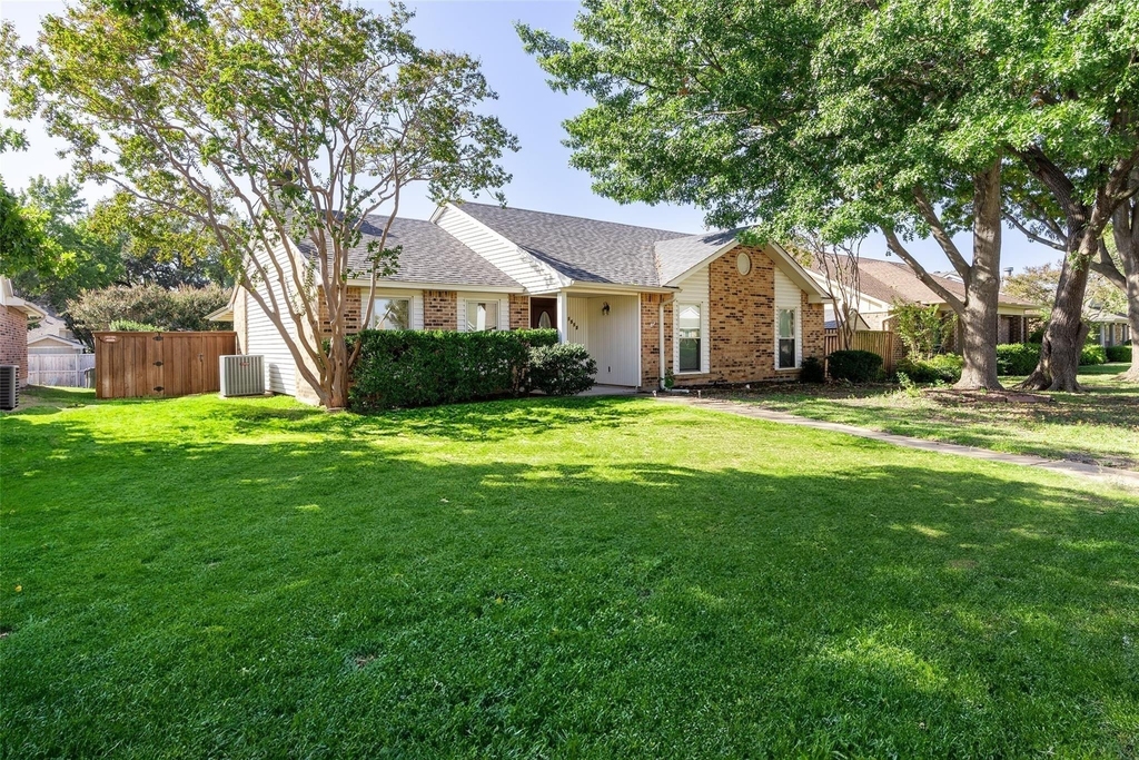1512 Jabbet Drive - Photo 4