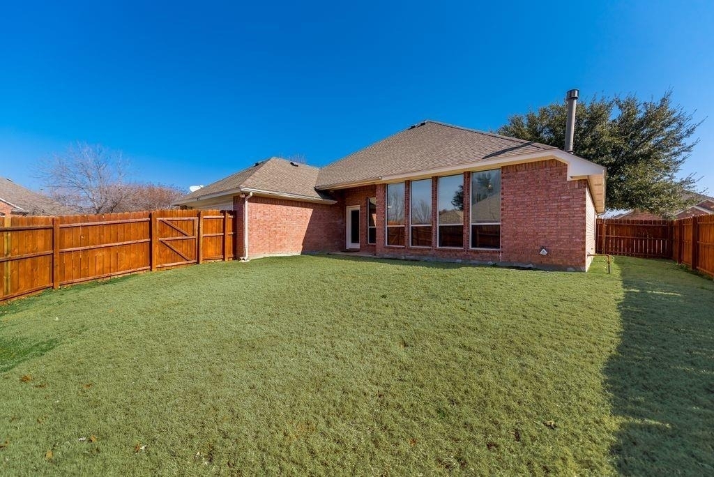 4911 Lakeland Drive - Photo 24