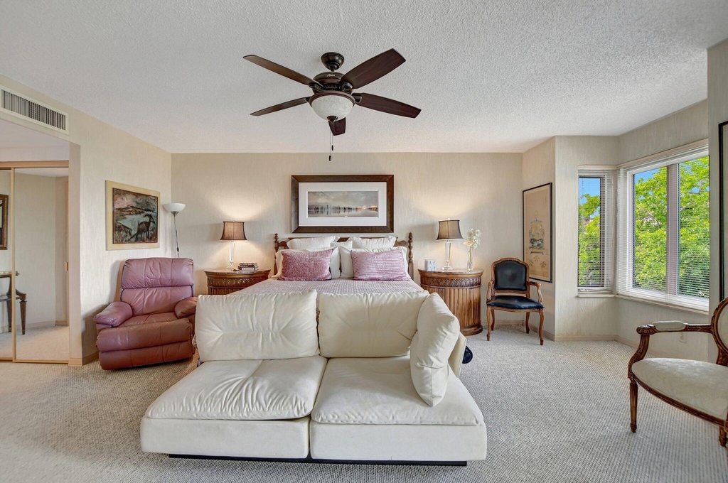 100 Se 5th Avenue - Photo 19