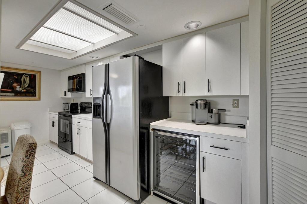 100 Se 5th Avenue - Photo 14