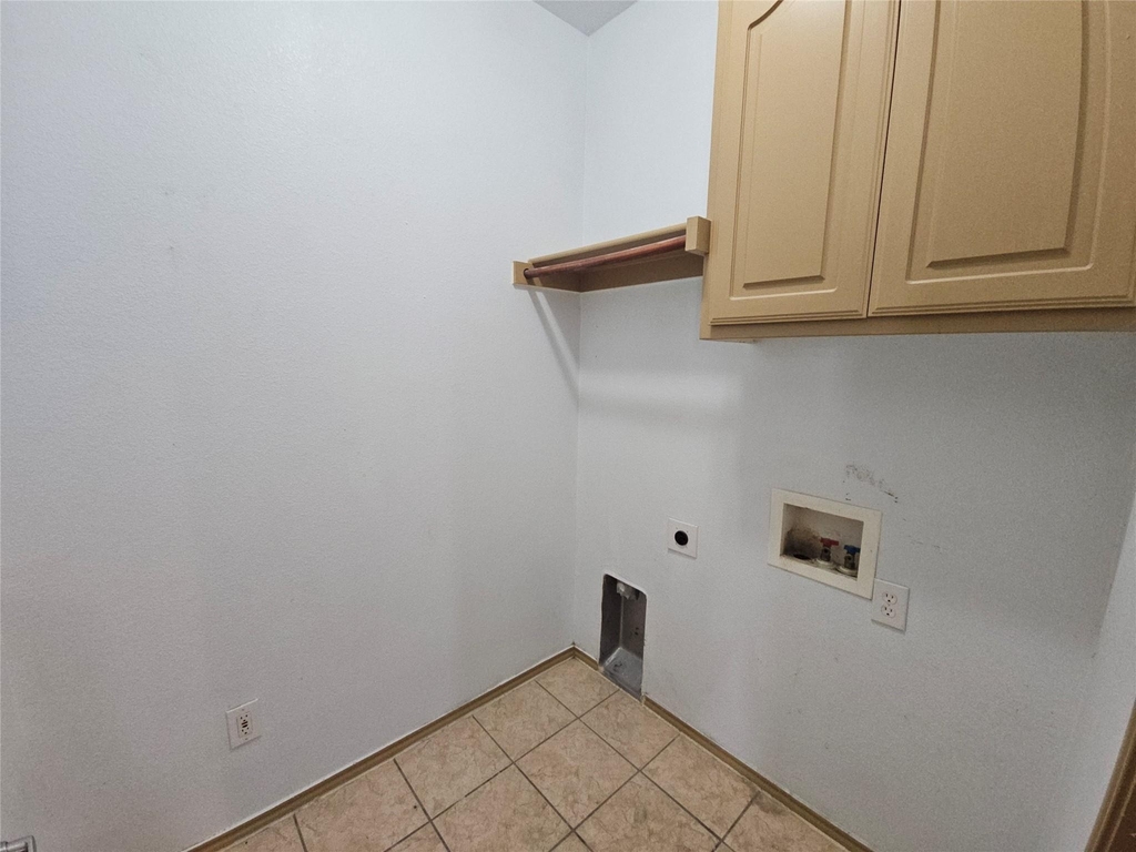 10945 Hawks Landing Road - Photo 7