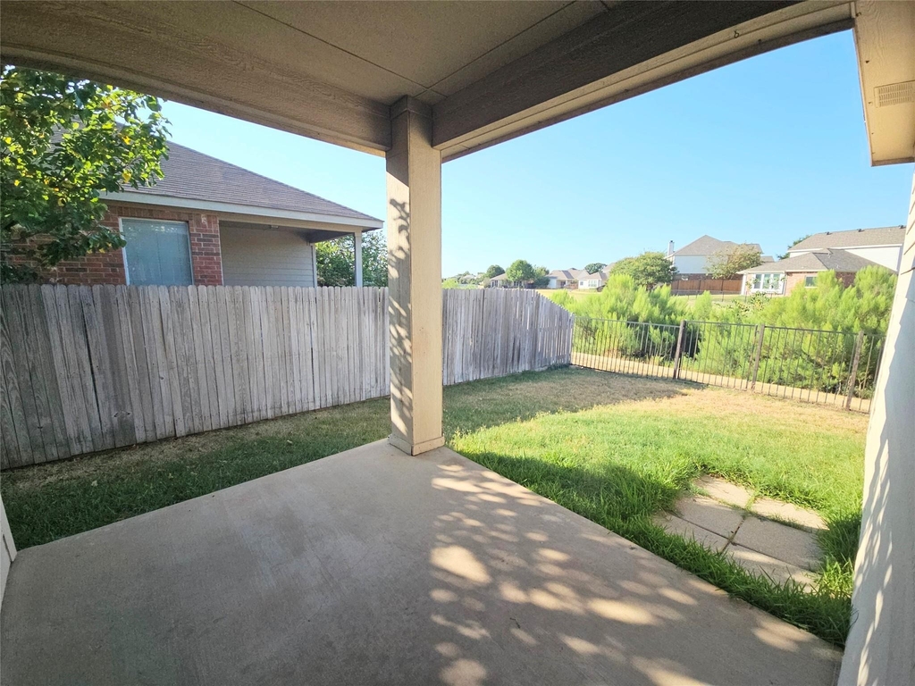 10945 Hawks Landing Road - Photo 22