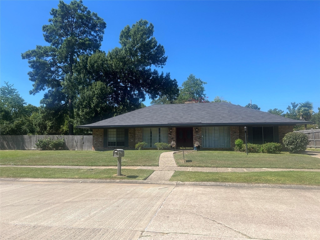 8642 W Wilderness Way - Photo 1