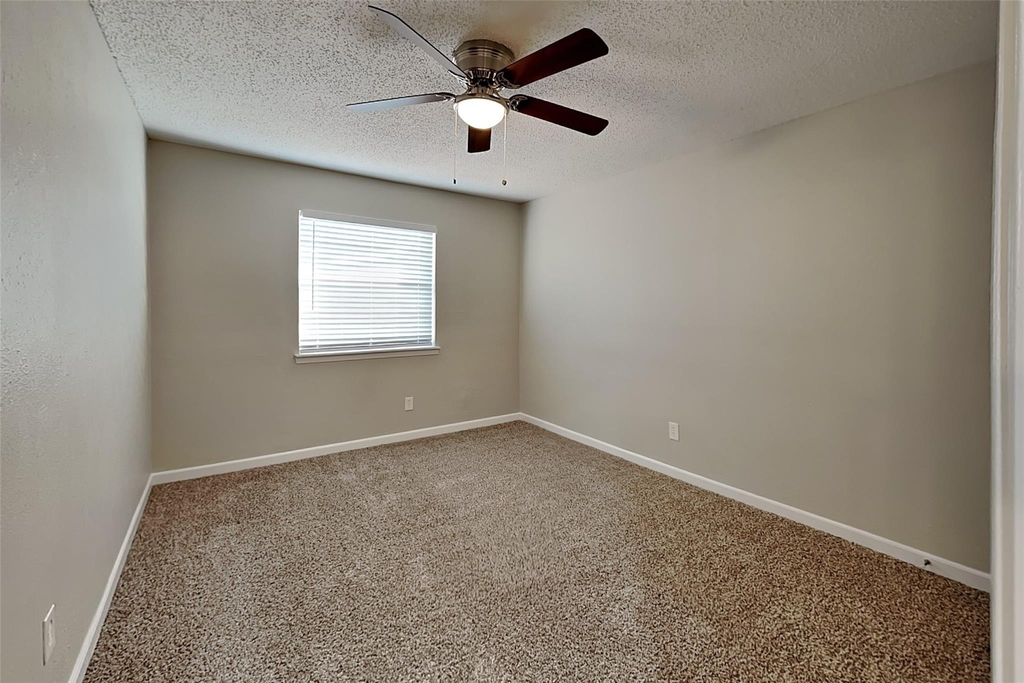 3413 Castle Rock Lane - Photo 12