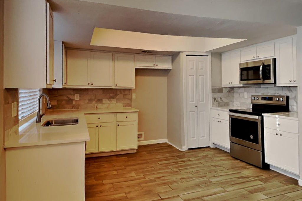 3413 Castle Rock Lane - Photo 4