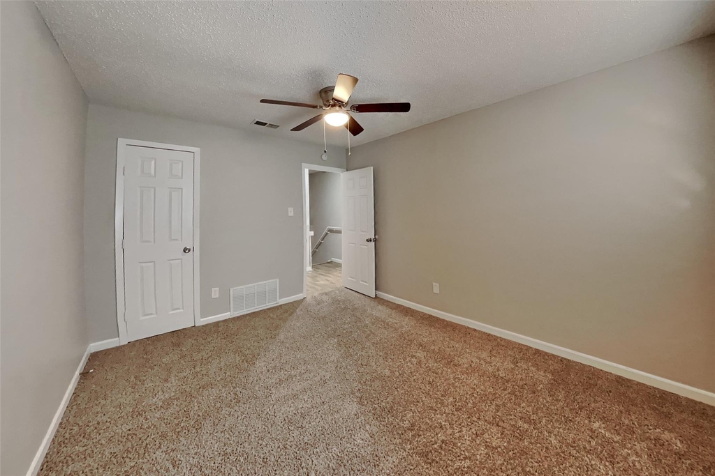 3413 Castle Rock Lane - Photo 13