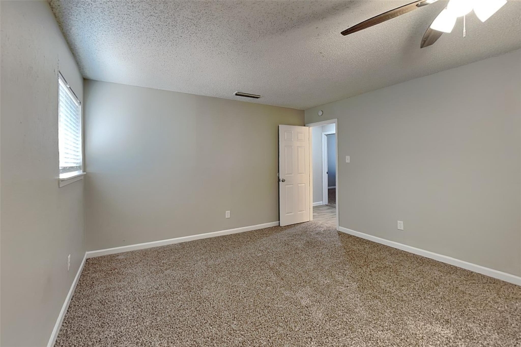 3413 Castle Rock Lane - Photo 6