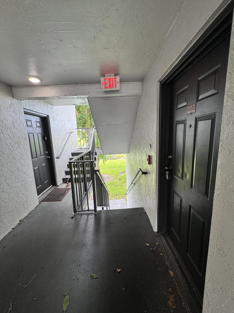 1167 Benoist Farms Road - Photo 11