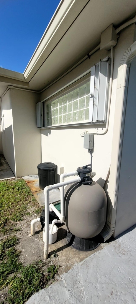 4330 Sw 10th Street - Photo 0