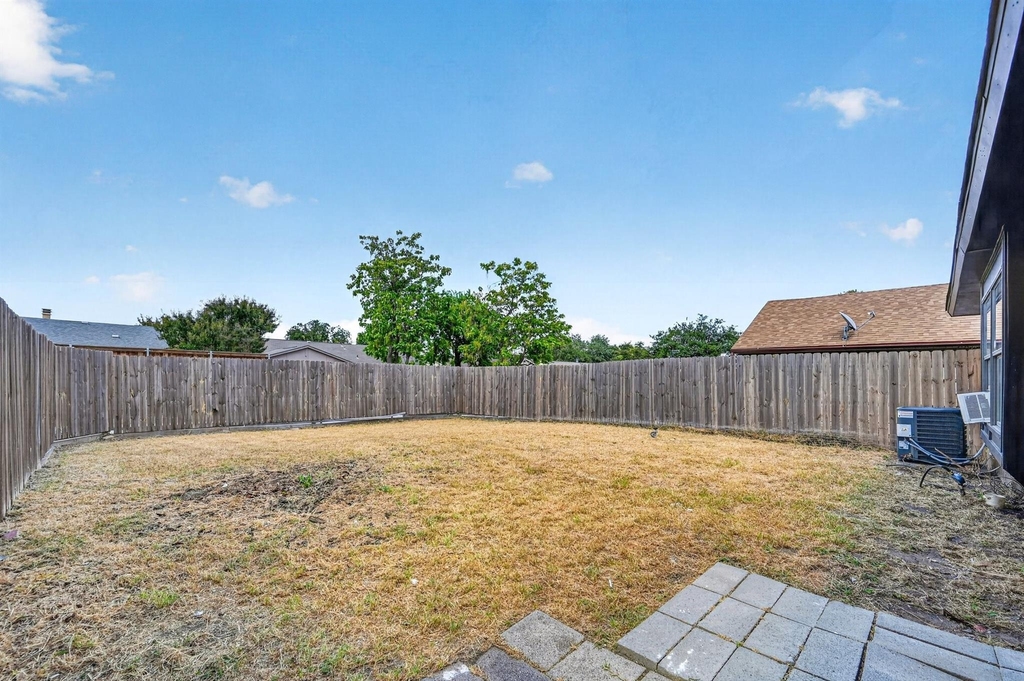 517 Willow Oak Street - Photo 19